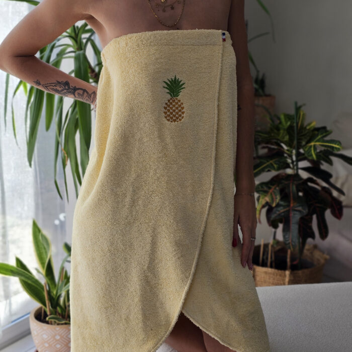 Paréo de bain jaune pâle_ Ananas