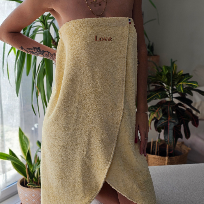 Paréo de bain jaune pâle_ love Paréo de bain jaune pâle_ love